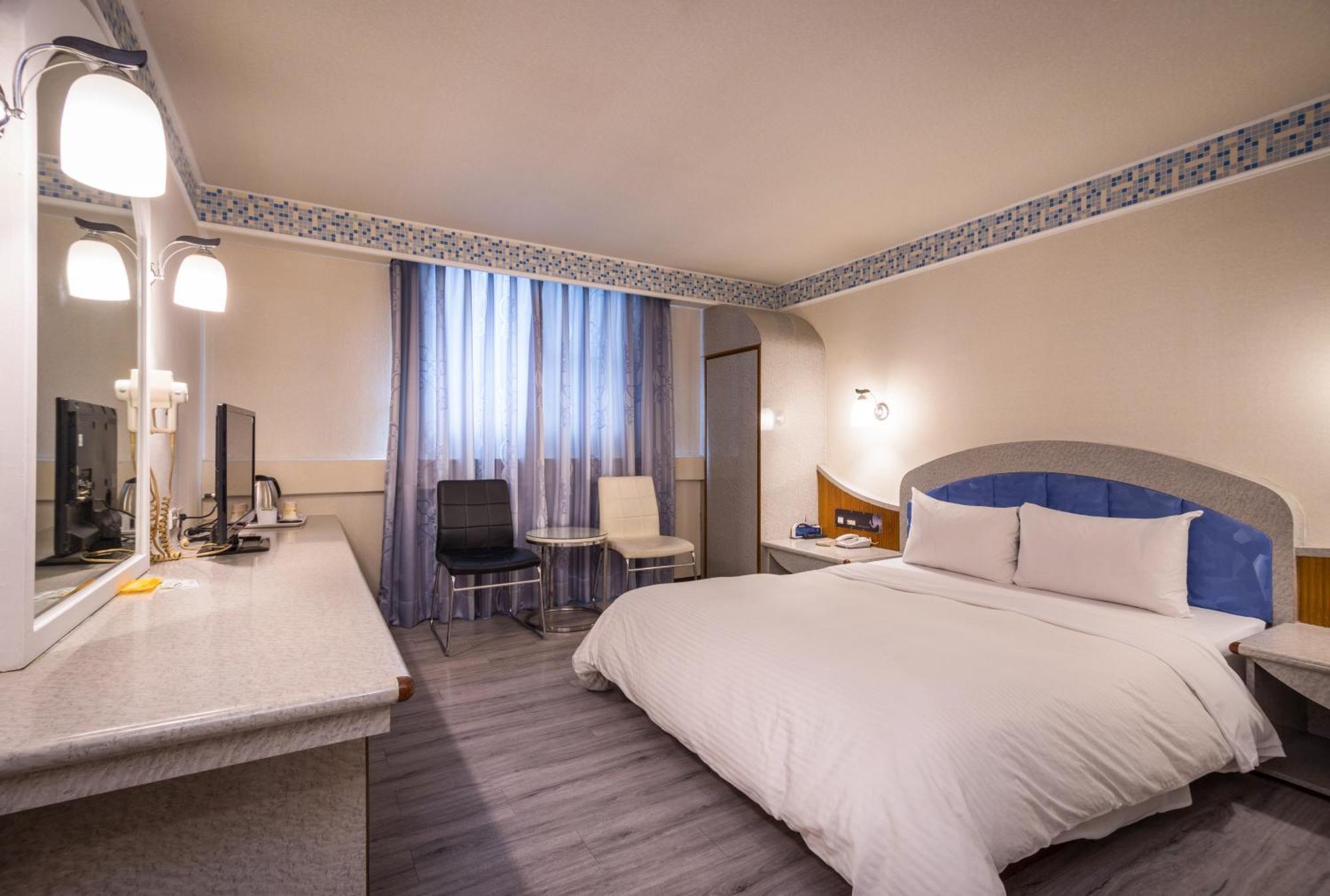 Golden Phoenix Hotel Καοσιούνγκ Εξωτερικό φωτογραφία