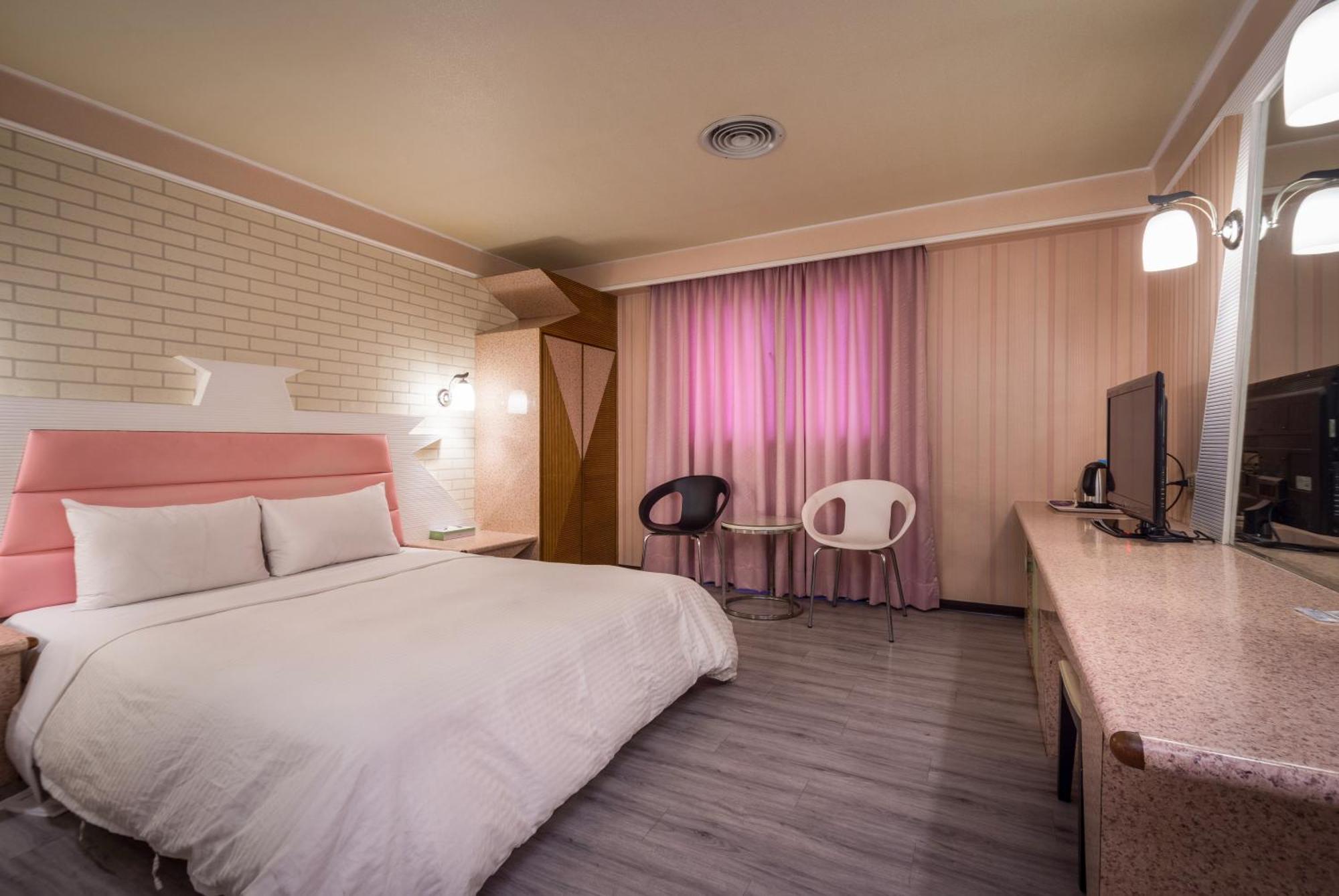 Golden Phoenix Hotel Καοσιούνγκ Εξωτερικό φωτογραφία