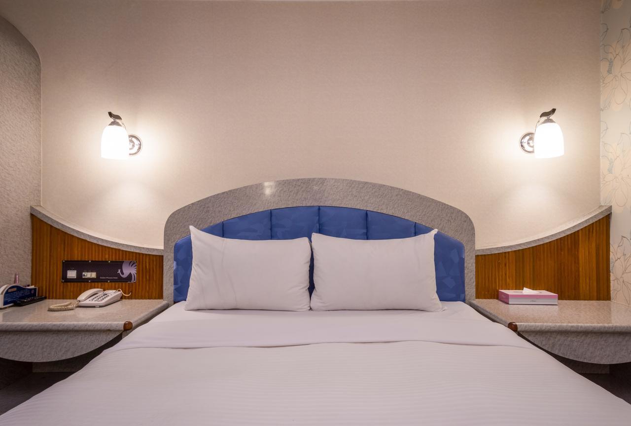 Golden Phoenix Hotel Καοσιούνγκ Εξωτερικό φωτογραφία
