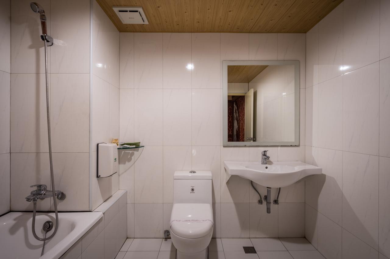 Golden Phoenix Hotel Καοσιούνγκ Εξωτερικό φωτογραφία